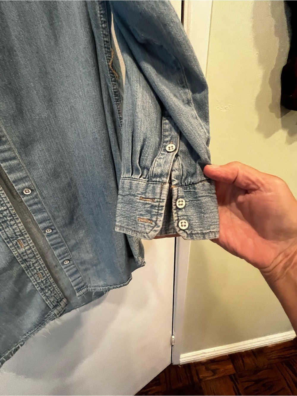 Universal Thread Denim Shirt Jacket - Washed Blue - Picture 3 of 4